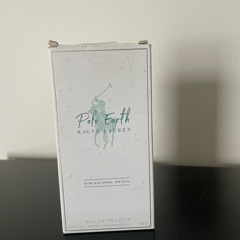 Ralph Lauren Polo Earth Eau de Toilette - Cream and Green